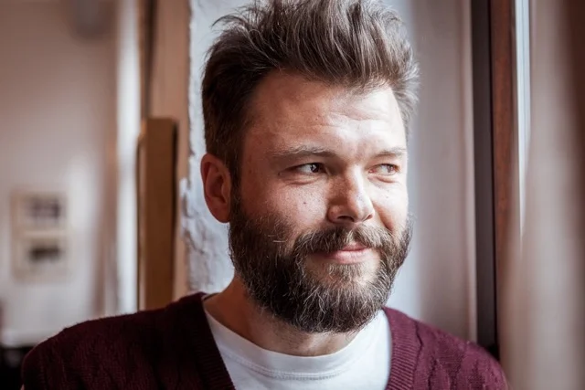 Damian Makowski – Übersetzer Polnisch-Deutsch - Tłumacz przysięgły języka polskiego i niemieckiego